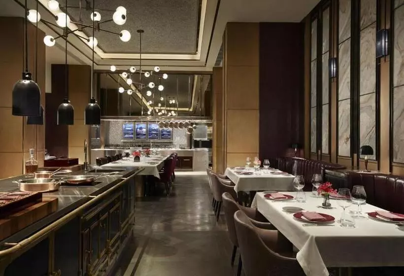 ホテル The St. Regis Qingdao