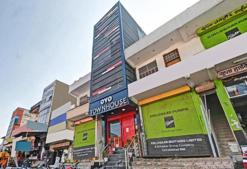 هتل Townhouse 453 Malviya Nagar