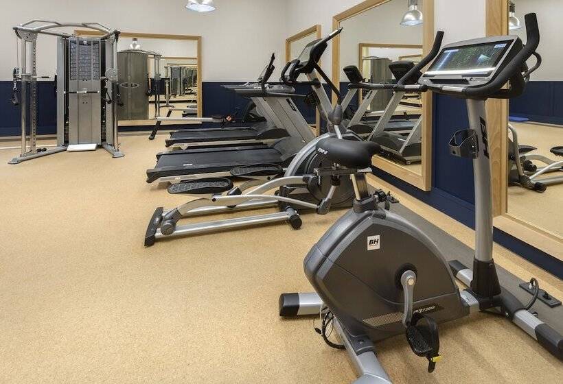 فندق Tres Reyes San Sebastian