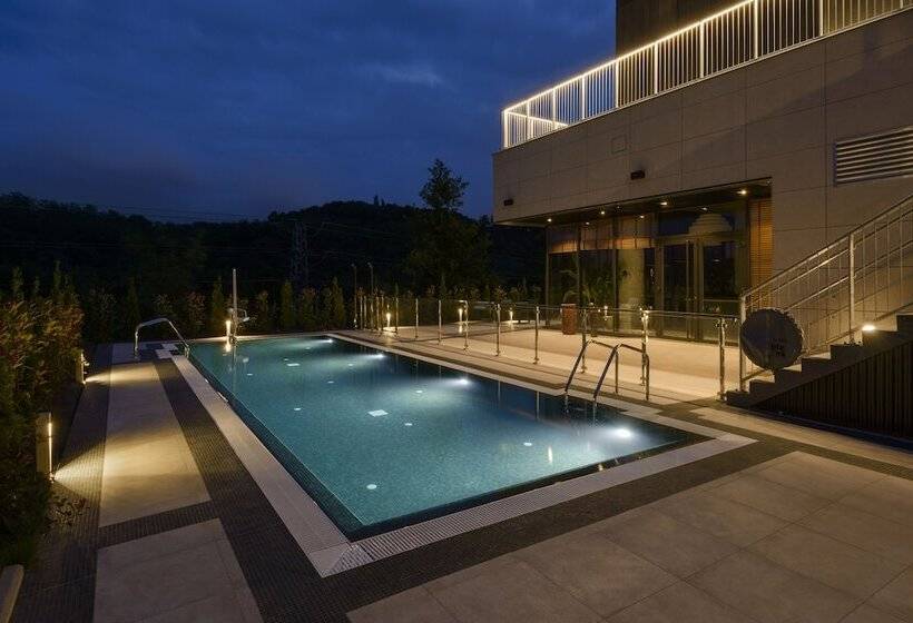 فندق Tres Reyes San Sebastian