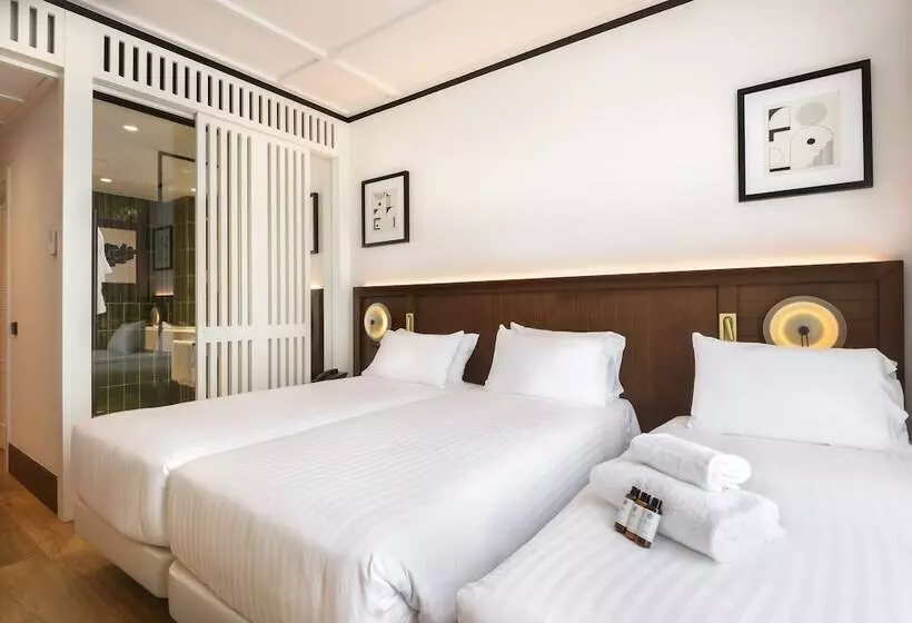 ホテル Tres Reyes San Sebastian