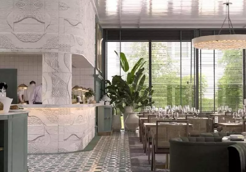 ホテル Tres Reyes San Sebastian