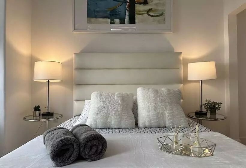 One Lux Stay Hwh Downtown Los Angeles