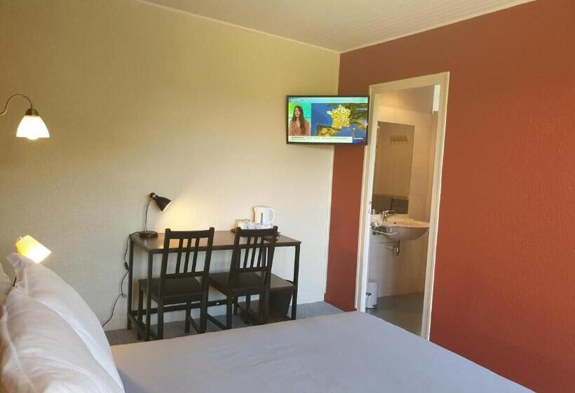 Auberge Du Bois De L étang Motel Les Tilleuls