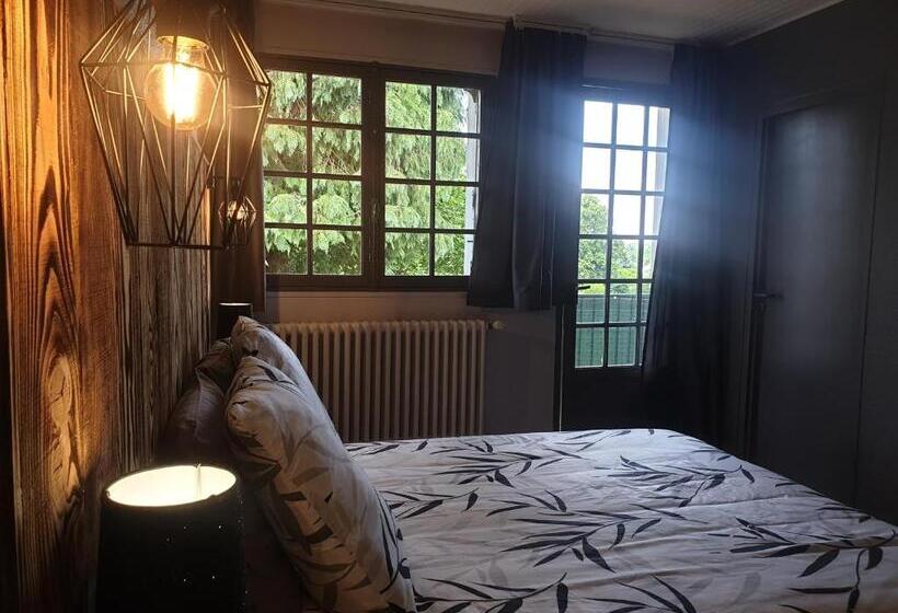 Auberge Du Bois De L étang Motel Les Tilleuls