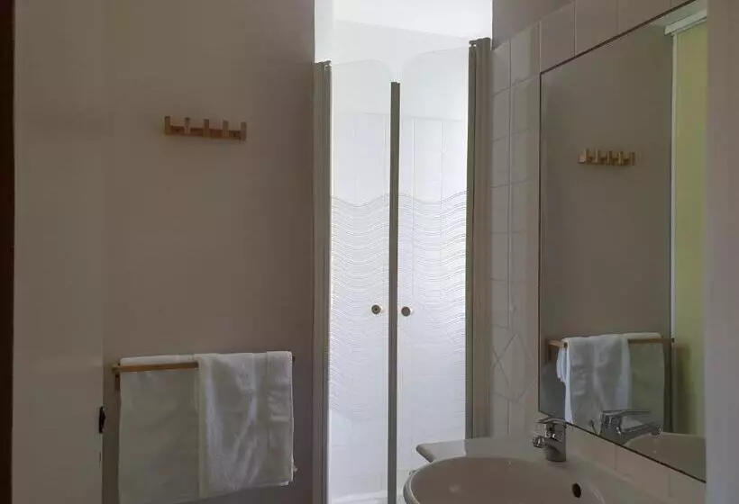 Auberge Du Bois De L étang   Motel Les Tilleuls