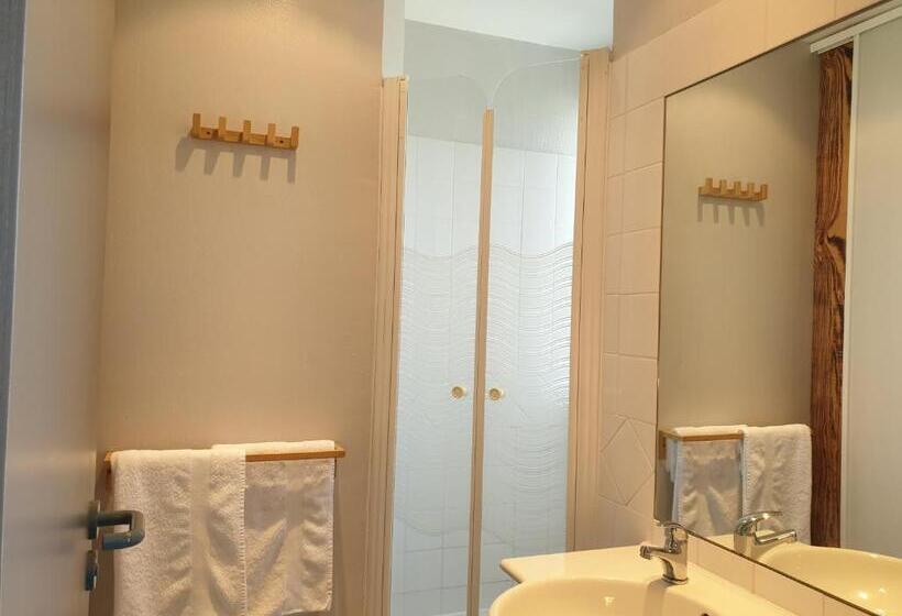 Auberge Du Bois De L étang Motel Les Tilleuls