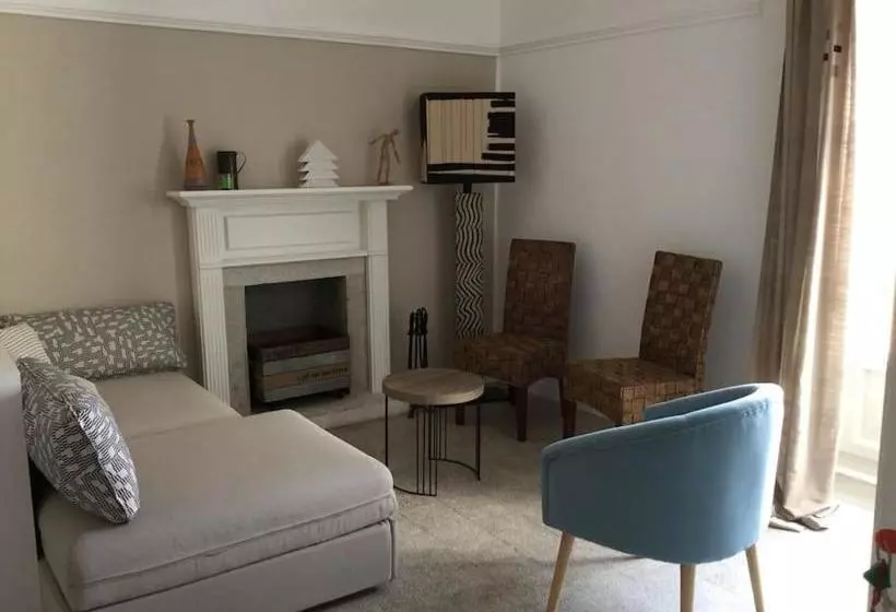 Aamiaismajoitus (B&B) Oikia