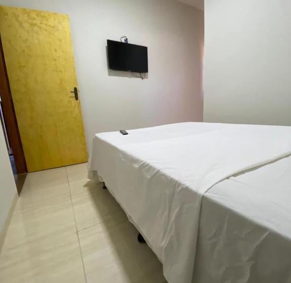 בית מלון כפרי Pousada Aeroporto