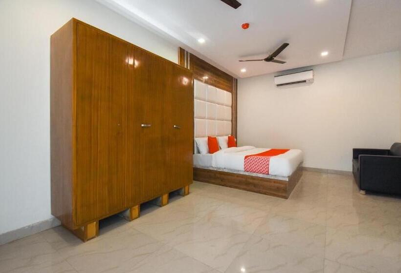 فندق Hc Sohana Inn