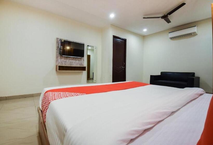 فندق Hc Sohana Inn