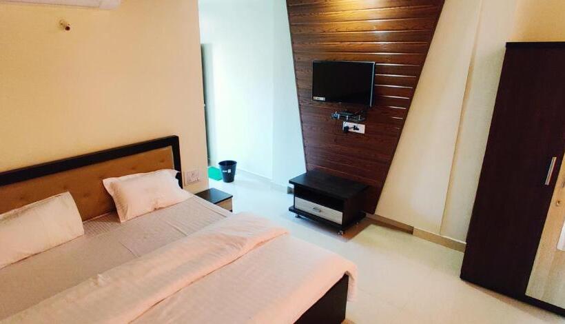 ホテル Happy Day S Diveagar