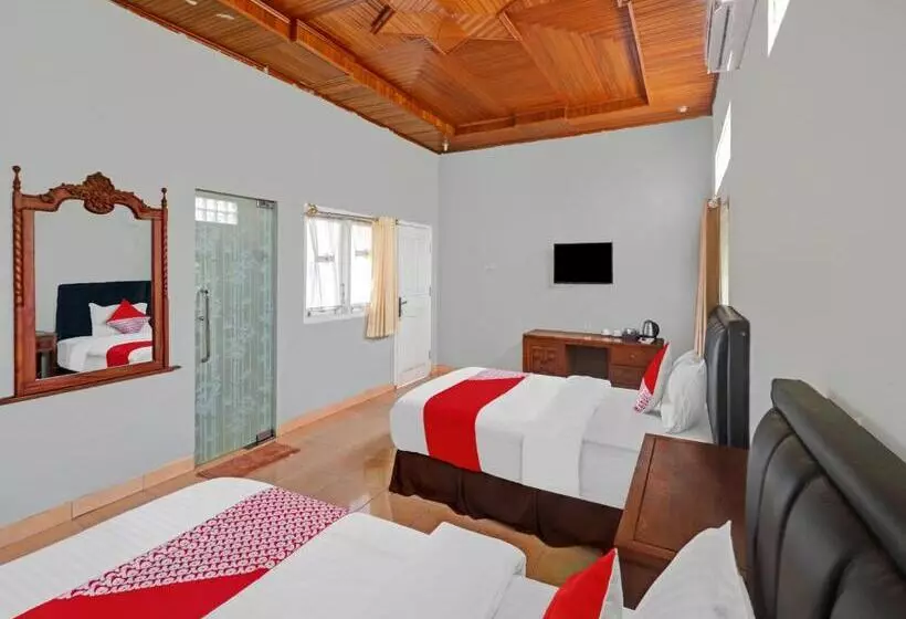 Oyo 11350o Hotel R Cantika Syariah