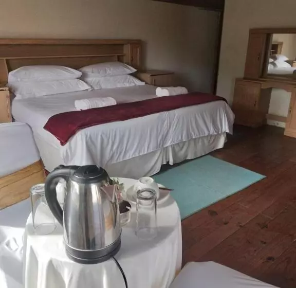 Majatalo Hamba Kancane Ma Africa Guest House