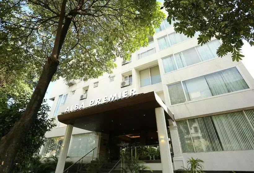 ホテル Alba Premier, Indore