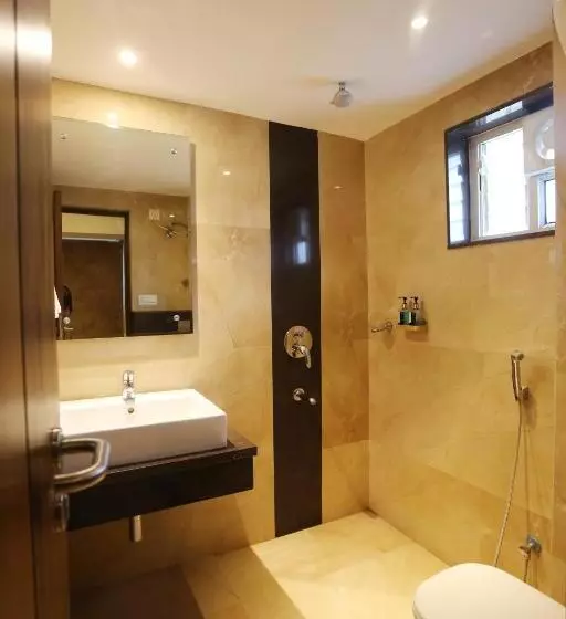 ホテル Alba Premier, Indore