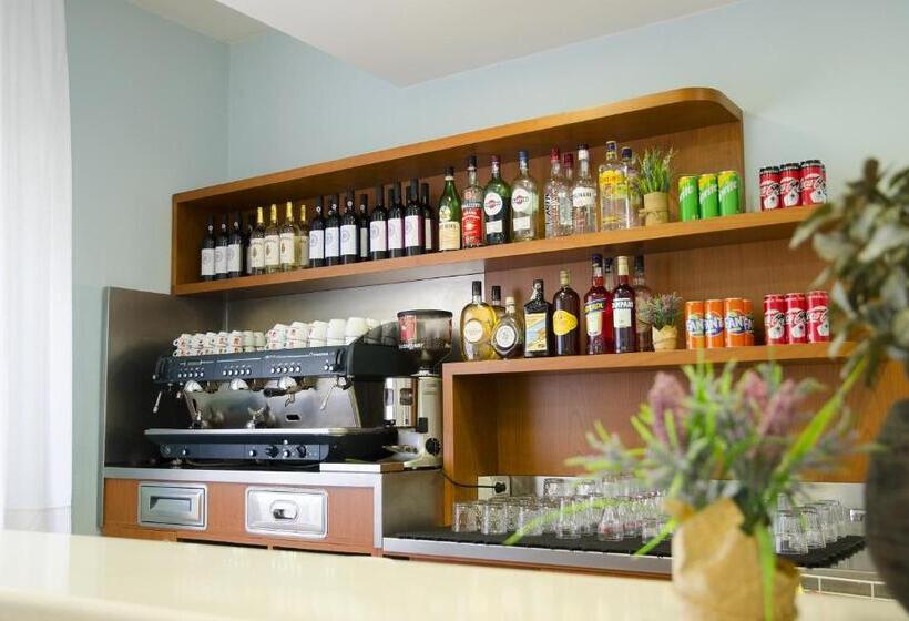 هتل Casa Per Ferie Il Pioppo