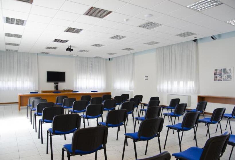 هتل Casa Per Ferie Il Pioppo