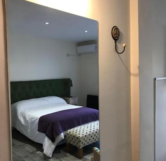 בית מלון כפרי Chenin Lodge