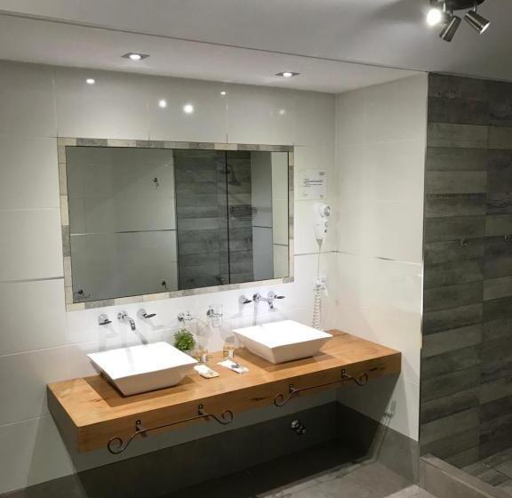 בית מלון כפרי Chenin Lodge