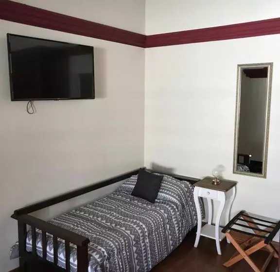 Hotelli Chenin Lodge