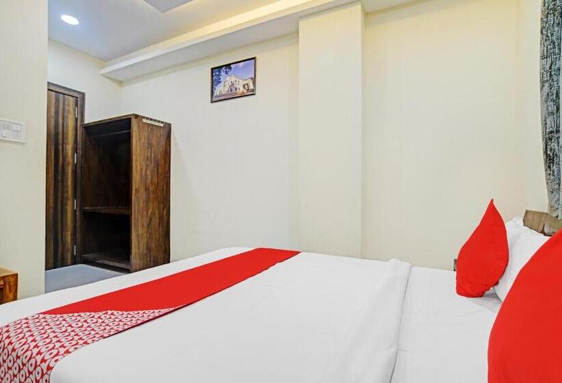 酒店 Collection O 81434 Rama Greens