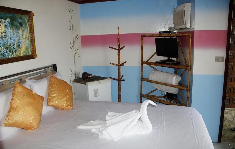 Hotel Pousada Pé Na Areia   Ilha Do Mel