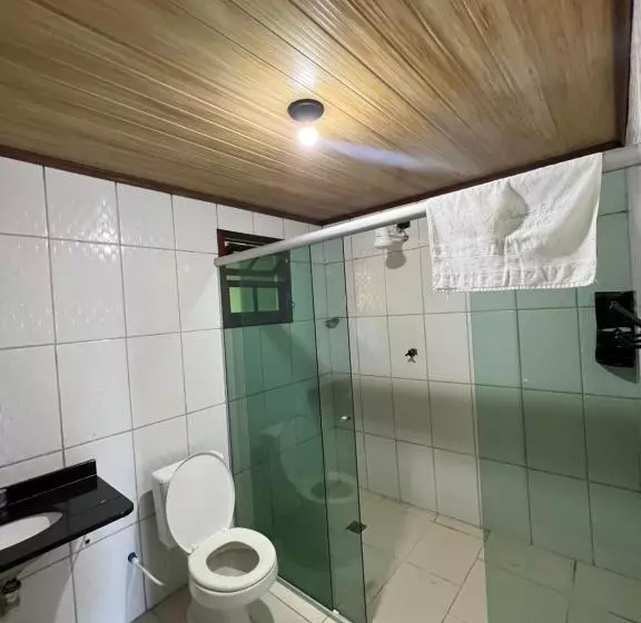 Hotelli Pousada Pé Na Areia   Ilha Do Mel