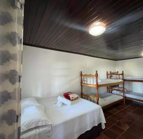 Hotelli Pousada Pé Na Areia   Ilha Do Mel