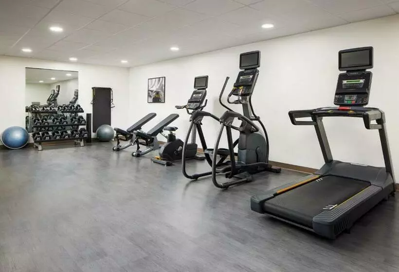 ホテル Staybridge Suites   Auburn   University Area, An Ihg