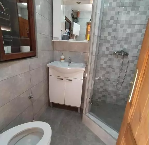 پانسیون Apartmani Zora Vuković