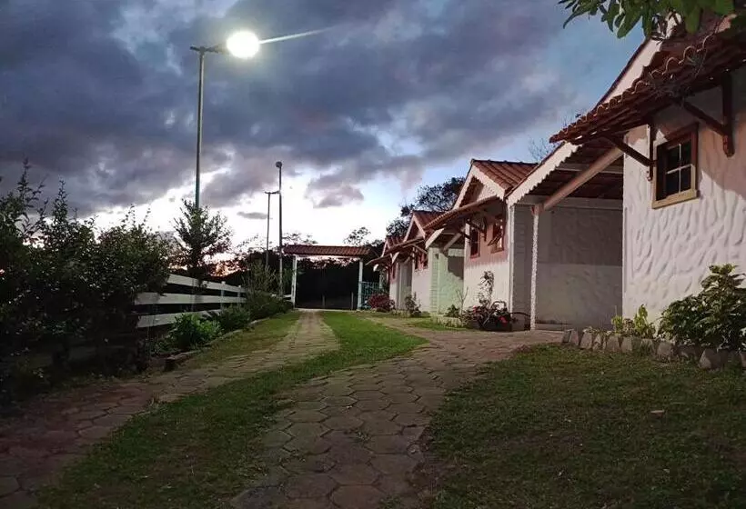 پانسیون Chalés Do Apolinário