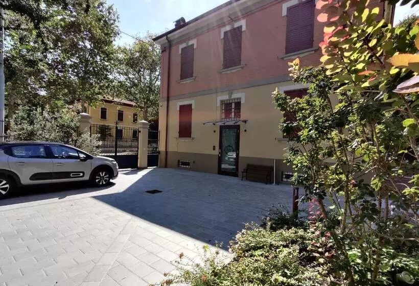 پانسیون La Bella Modena Centro