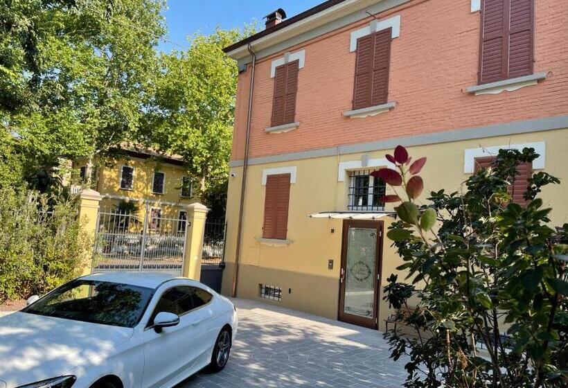 پانسیون La Bella Modena Centro