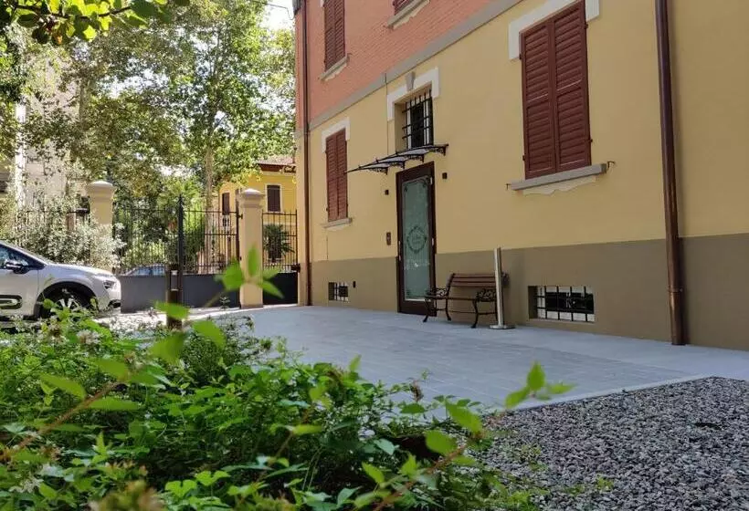 پانسیون La Bella Modena Centro