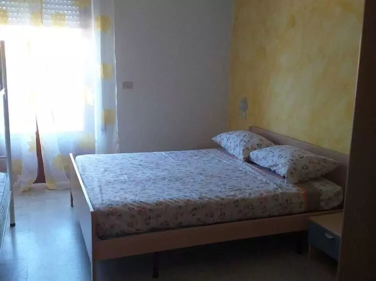 Majatalo Room In Bb   Spacious Double Room A Stones Throw From The Sea