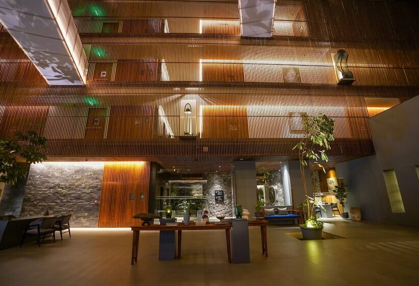 Radisson Resort And Spa Lonavala