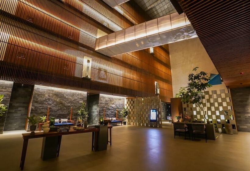 Radisson Resort And Spa Lonavala