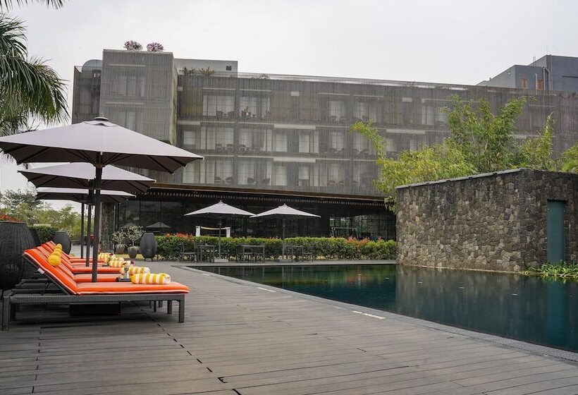 Radisson Resort And Spa Lonavala