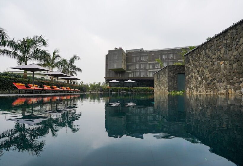 Radisson Resort And Spa Lonavala