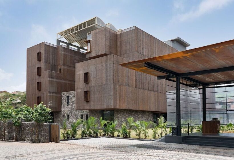 Radisson Resort And Spa Lonavala