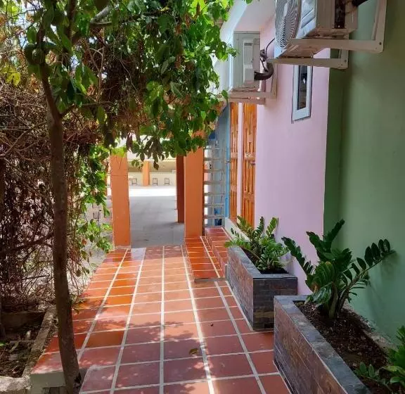 استراحتگاه Curasita Colour Appartments