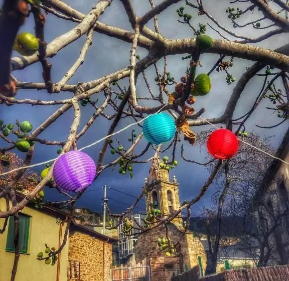 Retkeilymaja Eco Dos Teixos