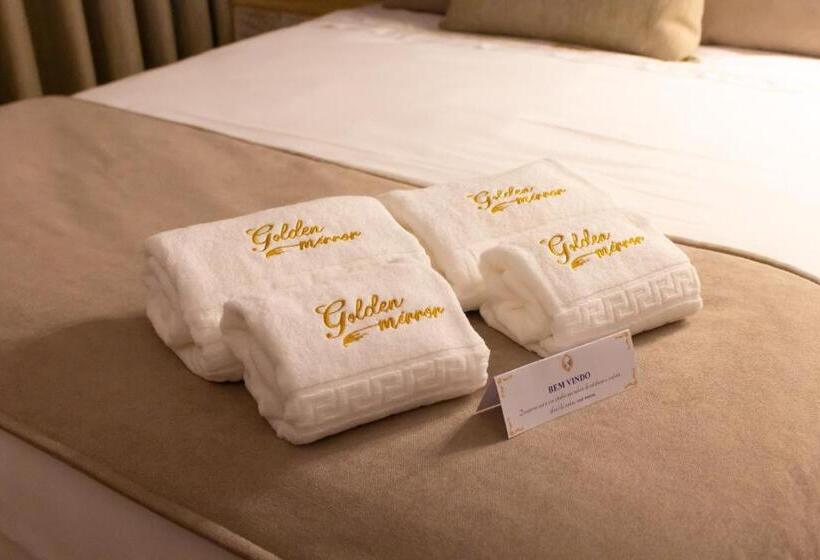 تختخواب و صبحانه Golden Mirror