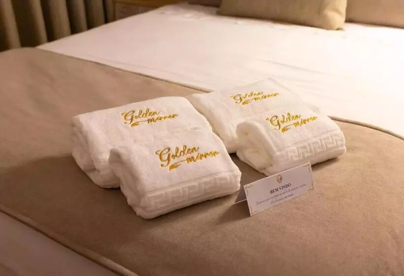 ベッドアンドブレックファースト Golden Mirror