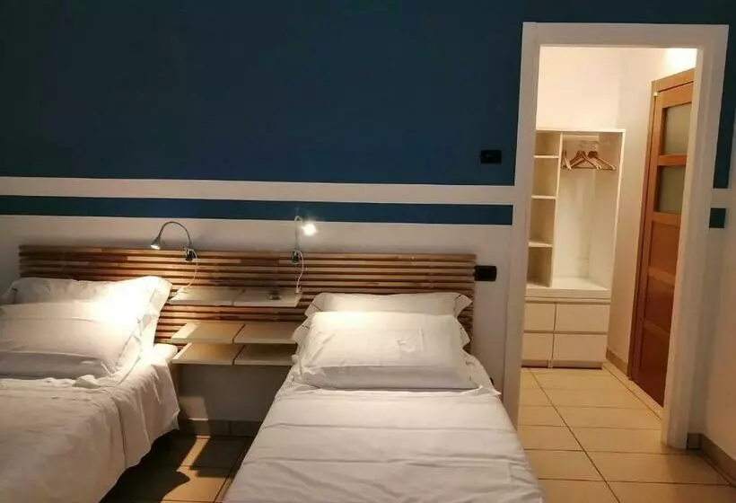 ホテル Albergo Della Posta