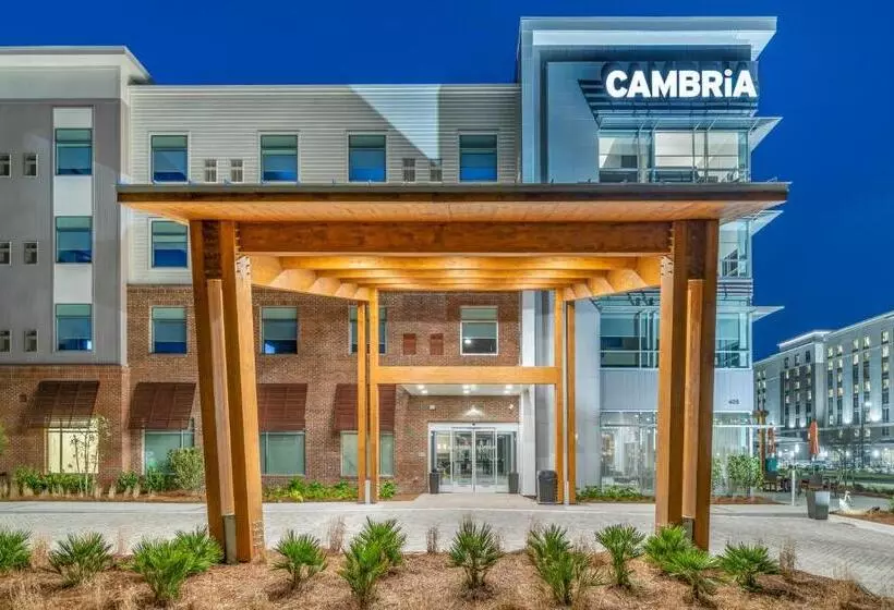 Cambria Hotel Austin Airport