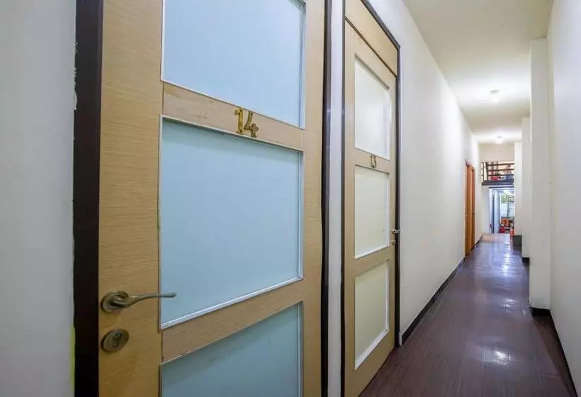 ホテル Grace Residences Glodok