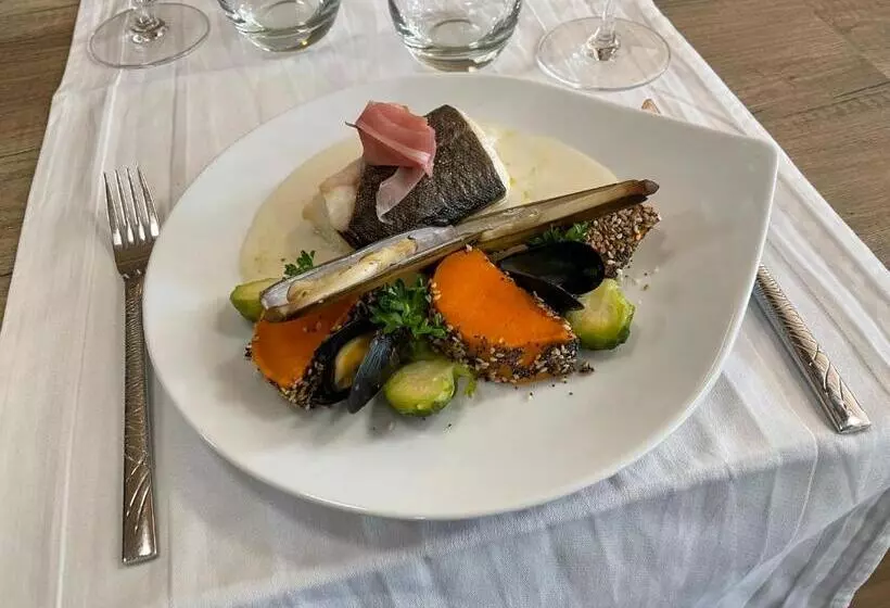ホテル Hôtel & Spa Du Tremplin