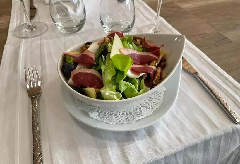 ホテル Hôtel & Spa Du Tremplin